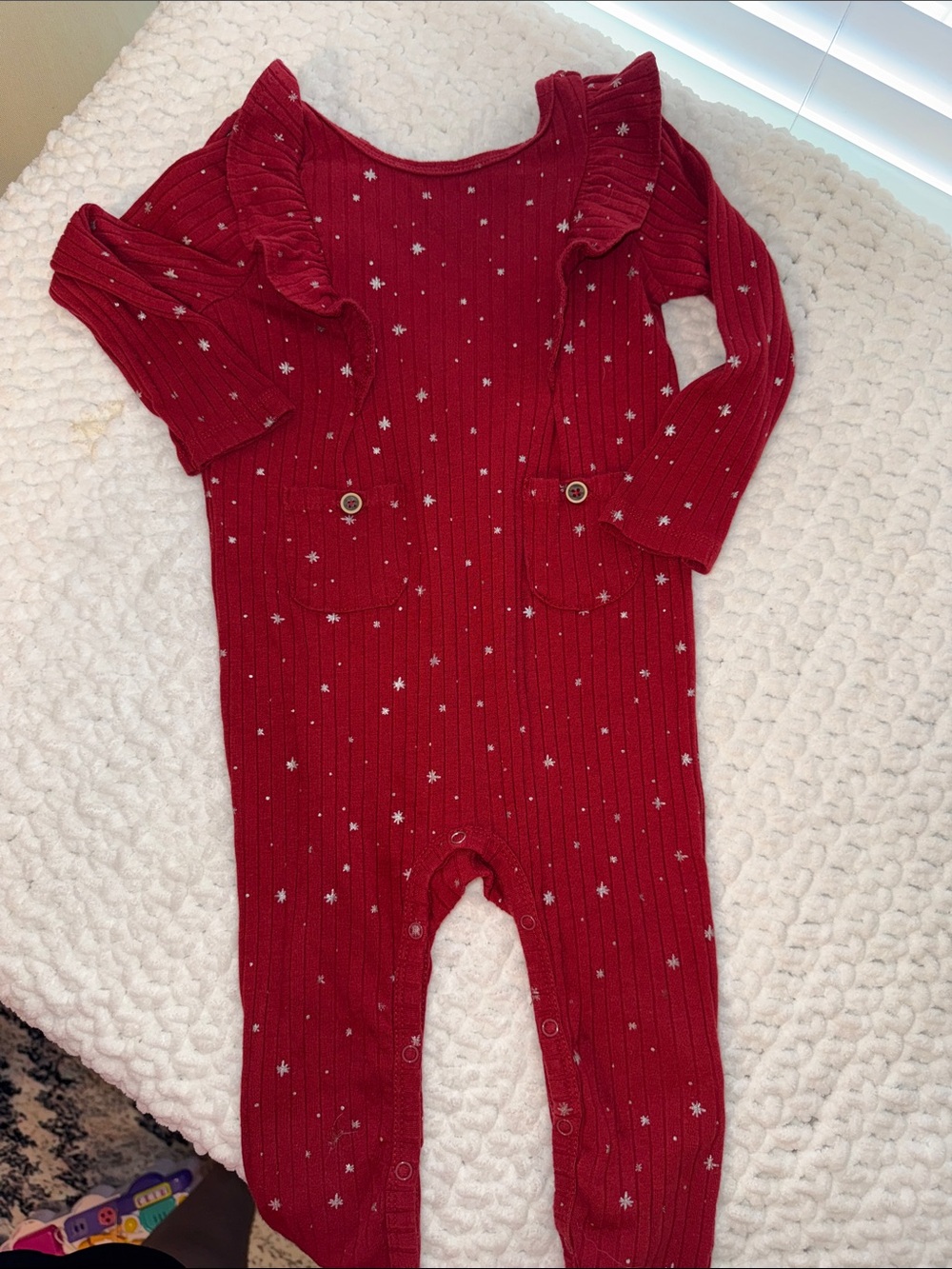 Jessica Simpson Red Star-Print Ruffle Shoulder Footie